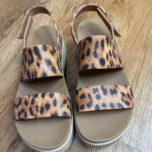 Reef Water Vista Higher Platform Sandals – Leopard – Size 9